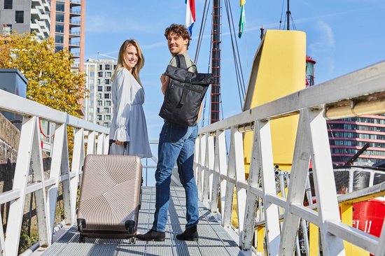 Enrico Benetti Louisville Luggage Set – Stylish and Durable
